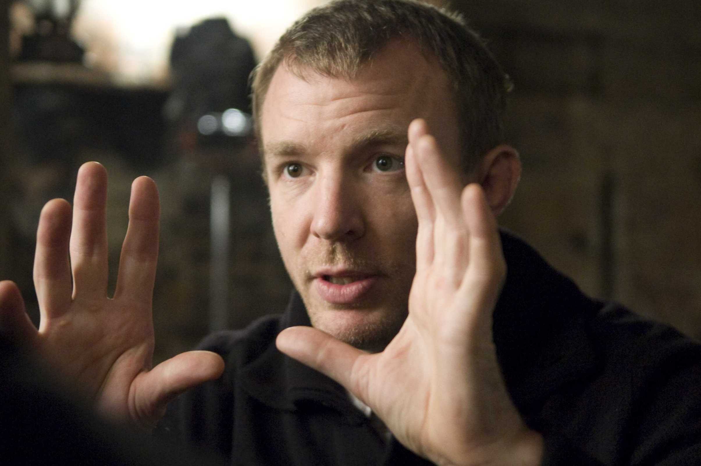 SHH-14382 Director GUY RITCHIE on the set of Warner Bros. PicturesÕ and Village Roadshow PicturesÕ action-adventure mystery ÒSherlock Holmes,Ó distributed by Warner Bros. Pictures.