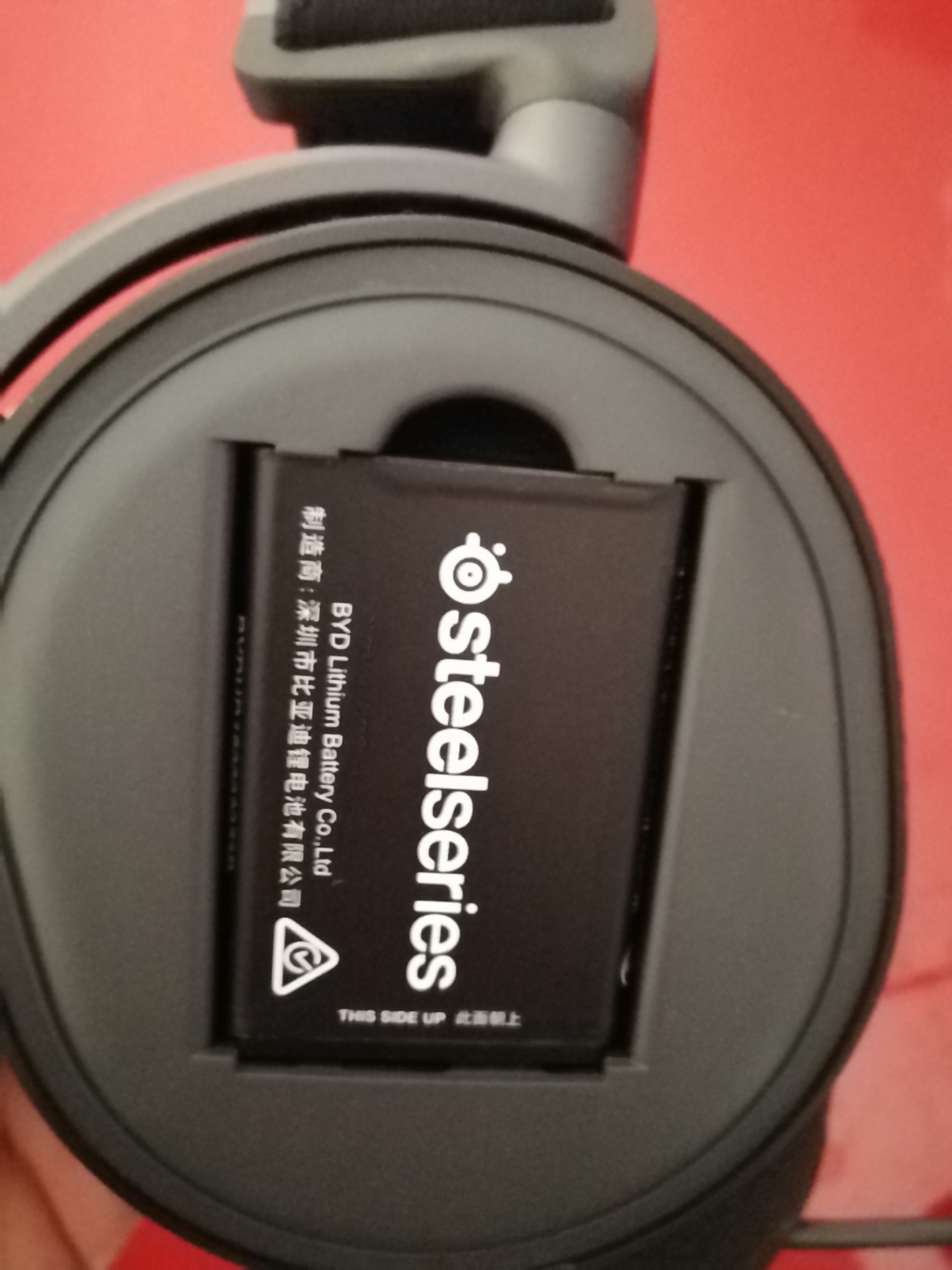 IMG 20181006 165612 [Test] SteelSeries Arctis Pro : le casque gamer sans fil haut de gamme