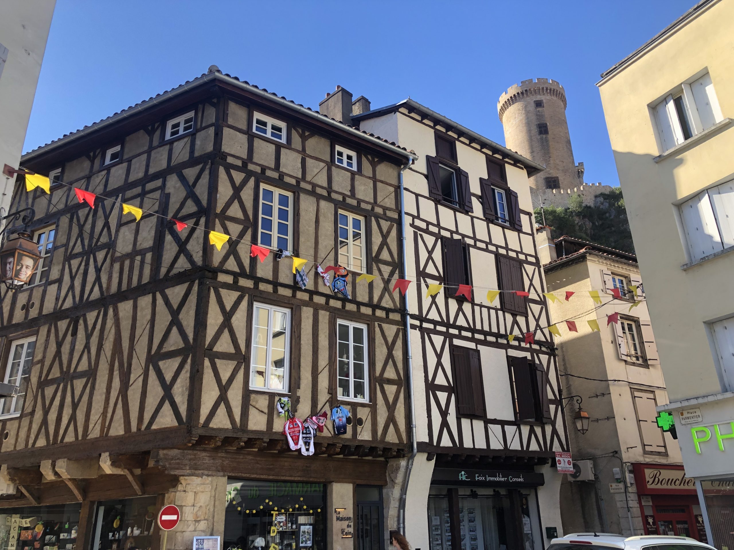 IMG 2699 scaled Un week-end à Foix : visite d'une cité médiévale