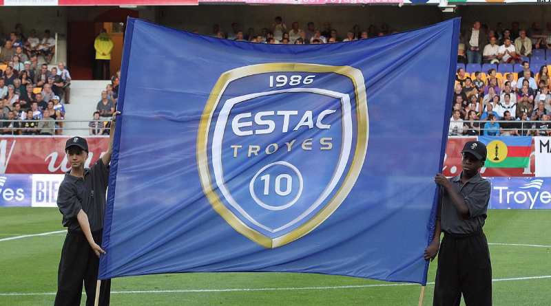 Le City Football Group soffre lESTAC Troyes Football : à la découverte du club de l'Estac de Troyes