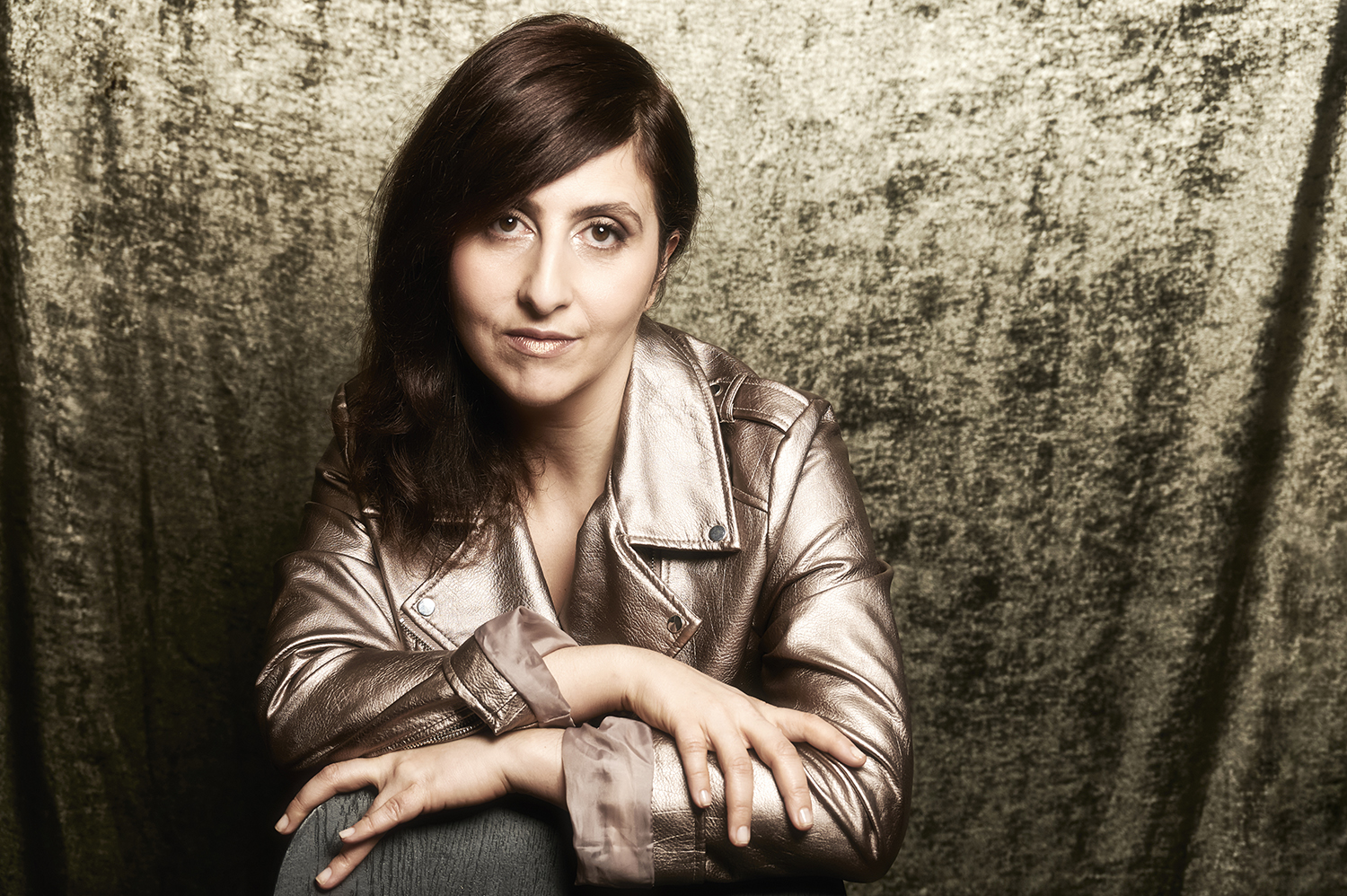 Abyr, notre playlist chanson avec Je suis ton Voisin ABYR - JE SUIS TON VOISIN (CLIP OFFICIEL)